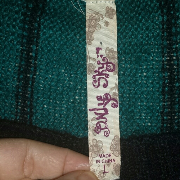 Green & Black Striped Batwing Sleeved Sweater - Picture 5 of 6